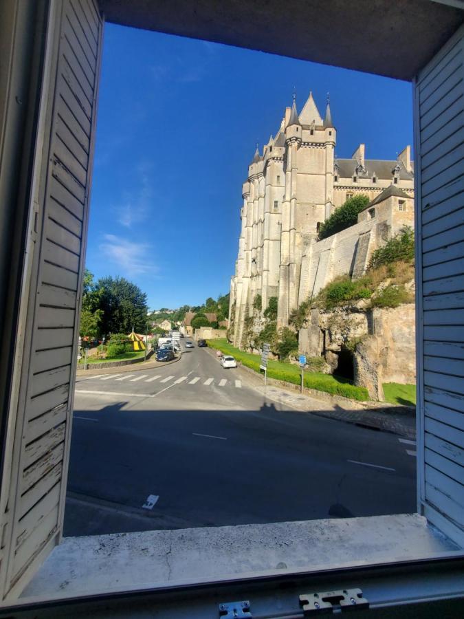 Maison Au Pied Du Chateau Chateaudun Exterior photo